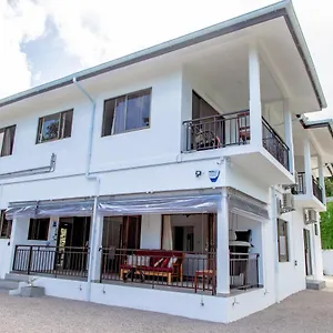 Riverside Mount Simpson - Seychelles Island , Beau Vallon (Mahe) Seychelles